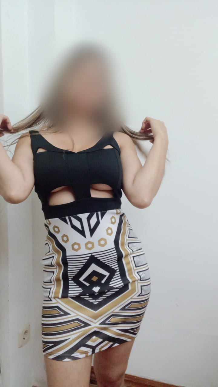 ACOMPAÑANTE JOVENCITA DULCE CARIÑOSA E IMPLICADA COMO UNA NOVIA EMPALAGOSA