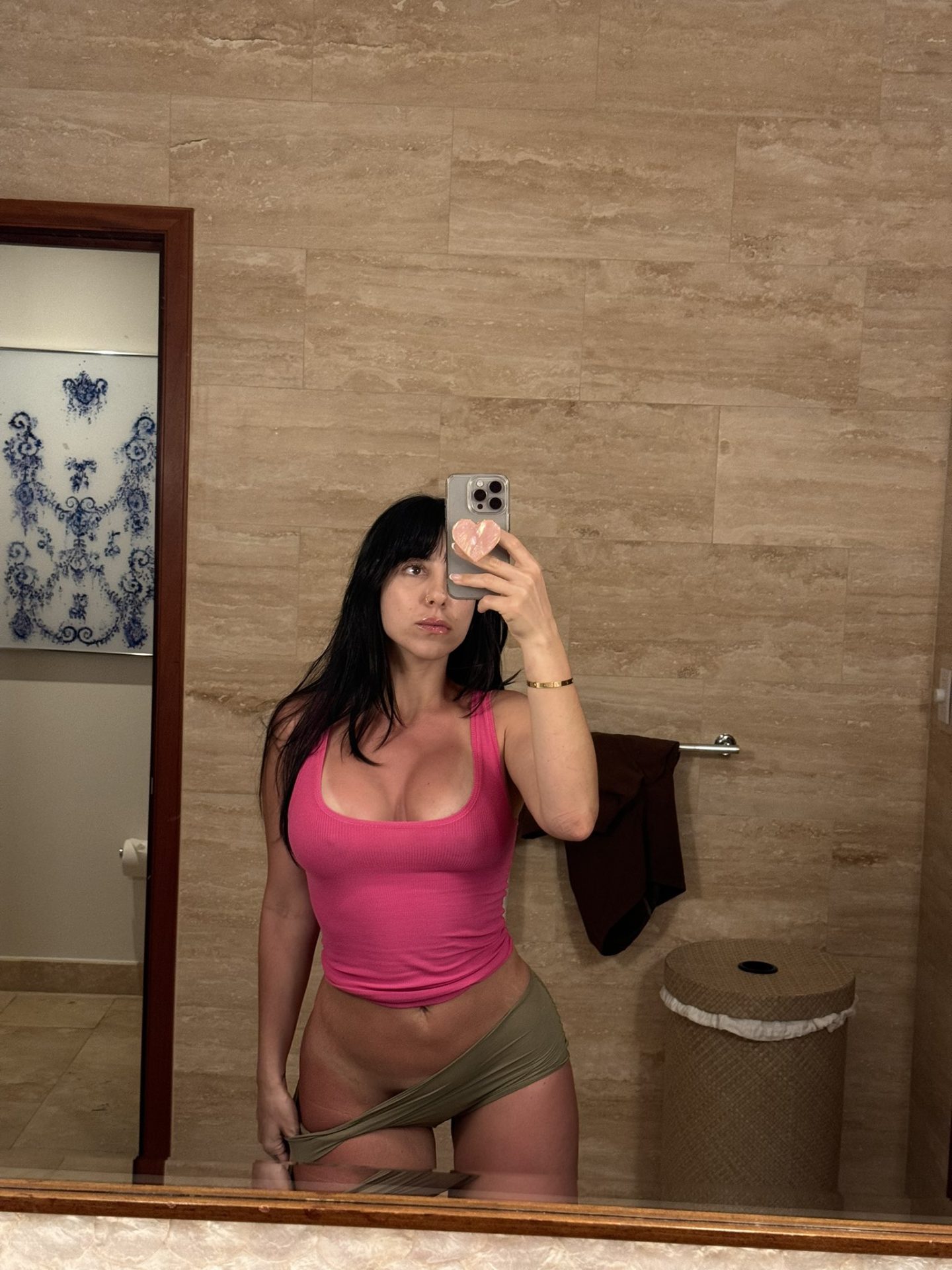 Mujer experimentada y dulce