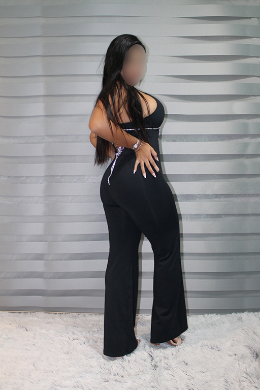 Soy Valentina, tu deseo hecho cuerpo