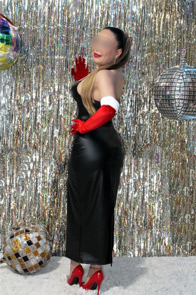 Laura Ardiente: Juegos, Risas y Conexión